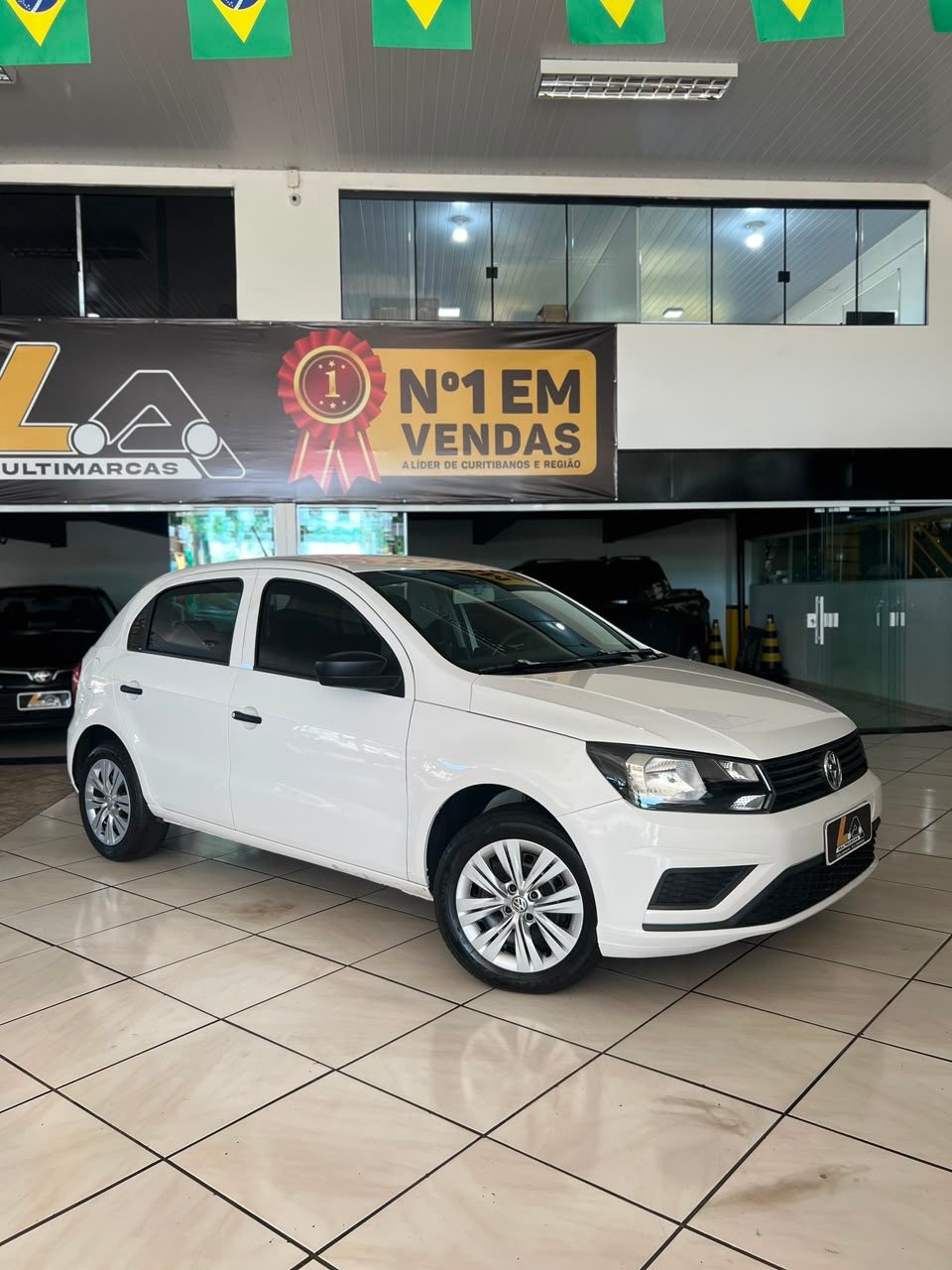 Volkswagen Gol foto 1