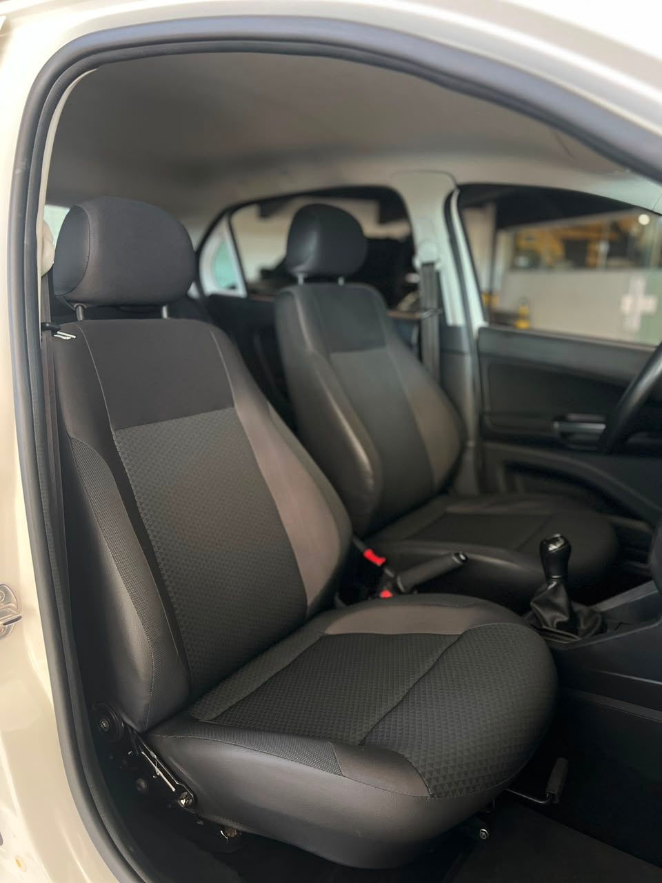 Volkswagen Gol foto 10