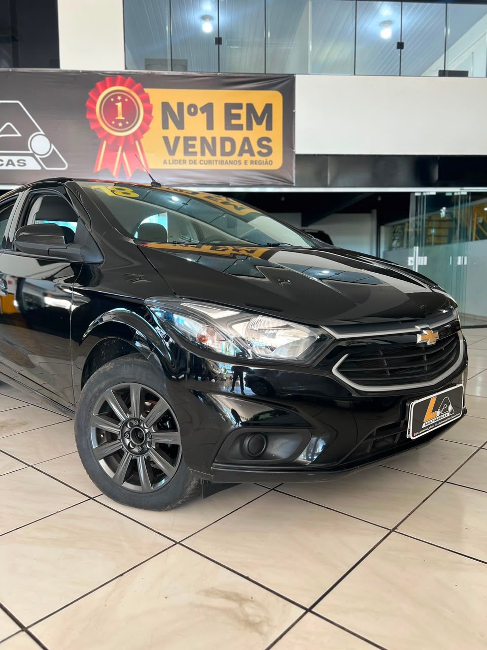 Chevrolet Onix foto 2