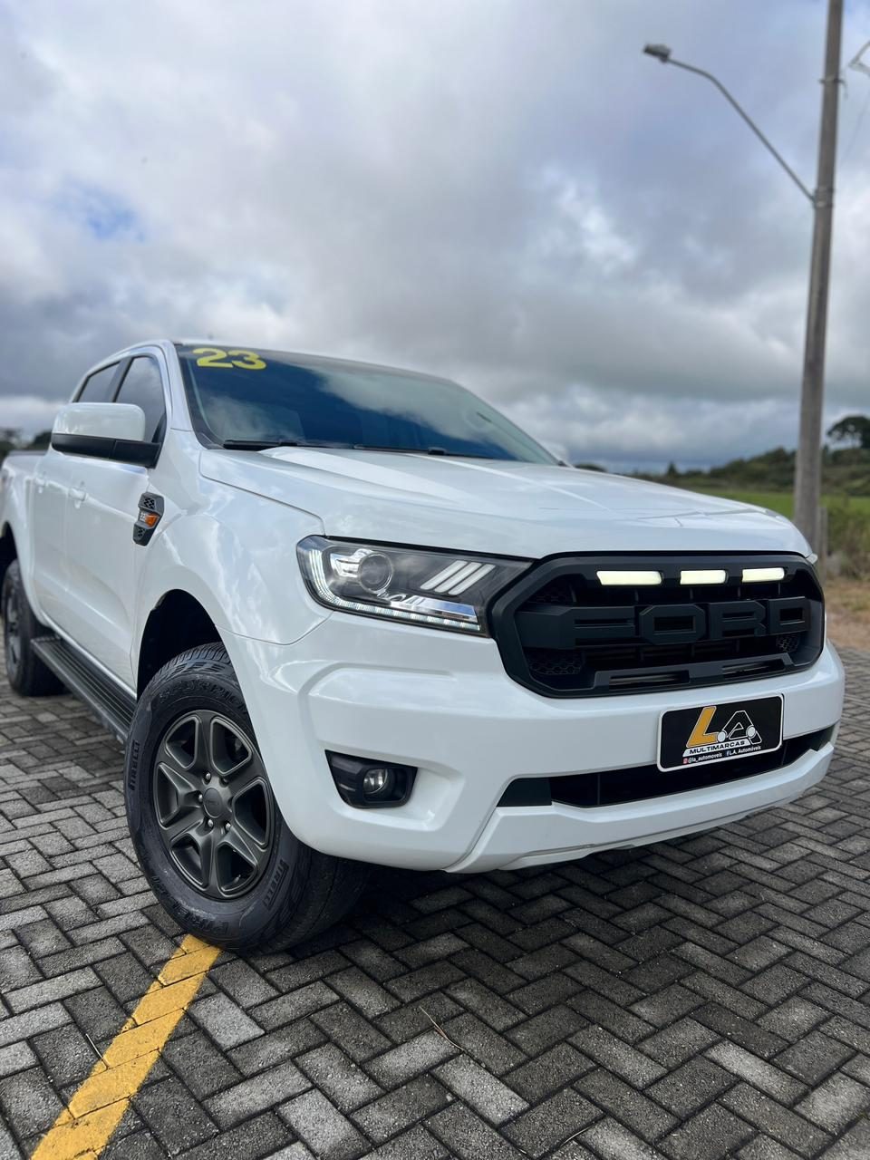 Ford Ranger foto 2
