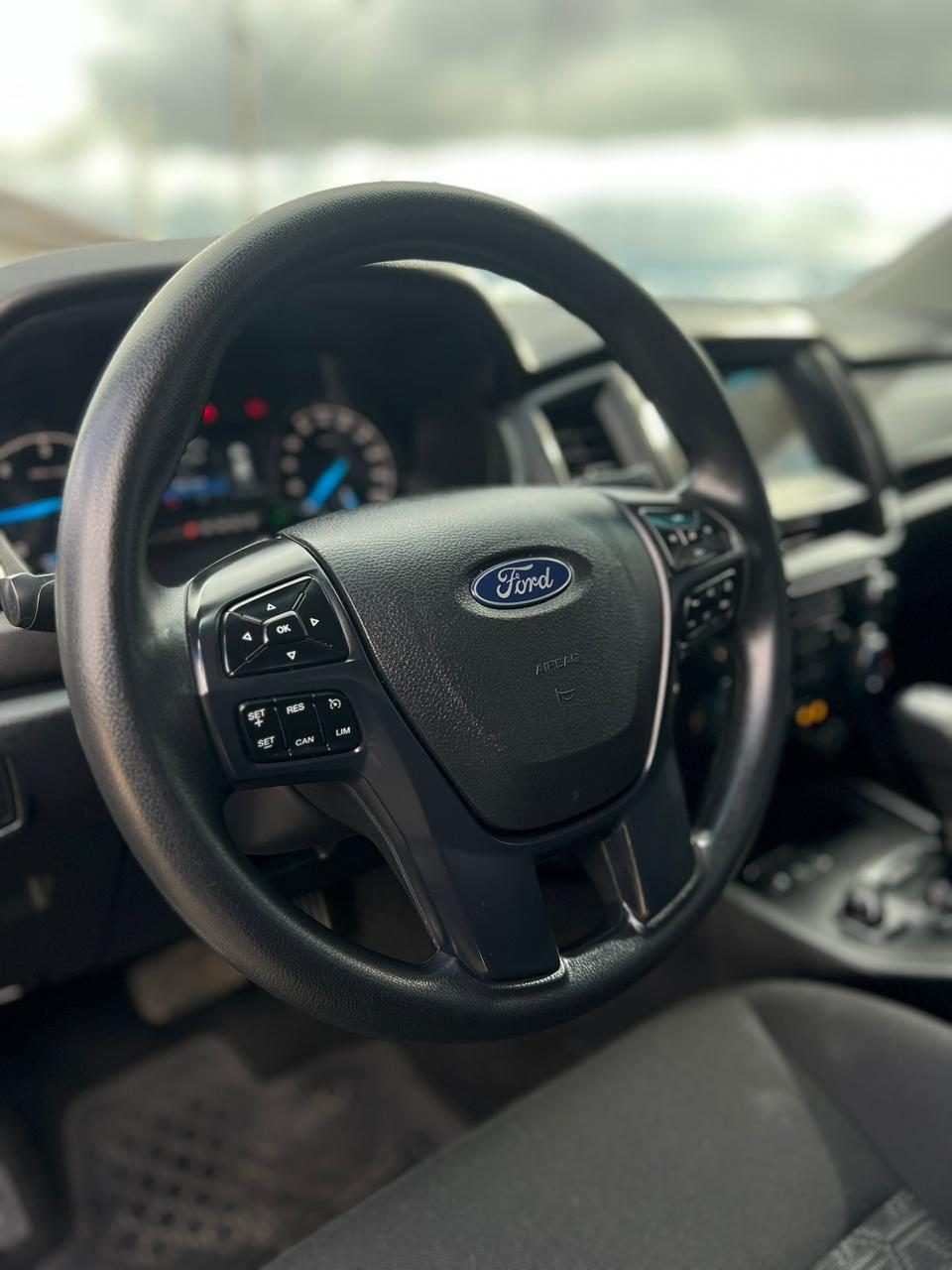 Ford Ranger foto 8