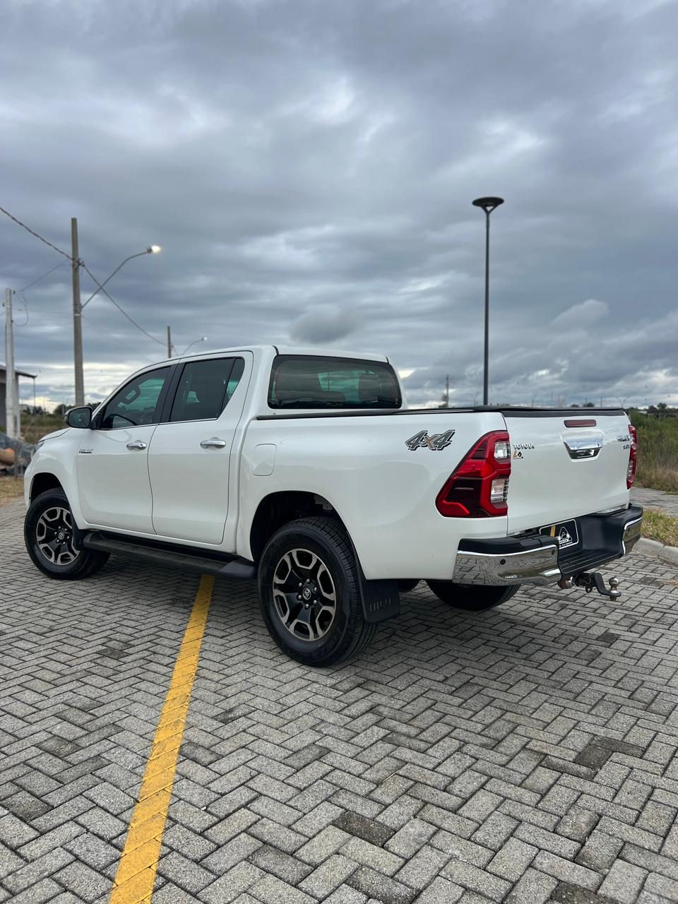 Toyota Hilux foto 3