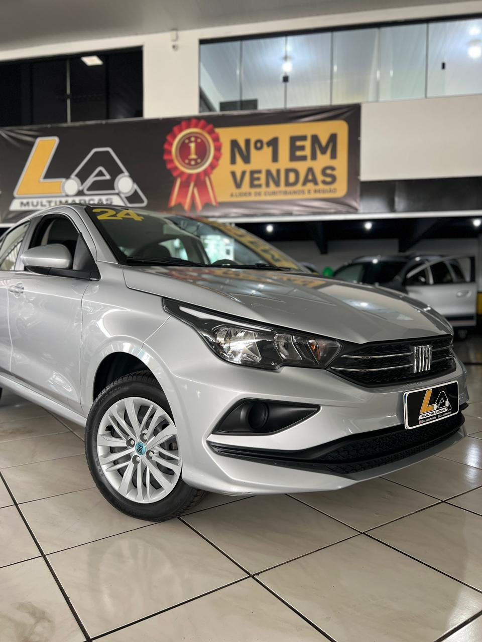Fiat Cronos foto 2