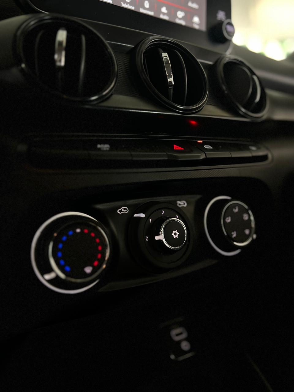 Fiat Cronos foto 8