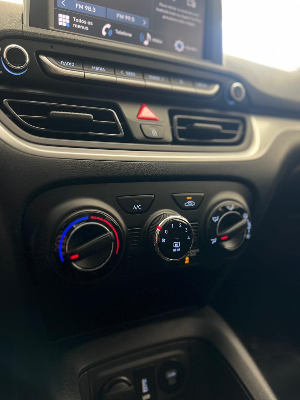 Hyundai HB20 foto 8