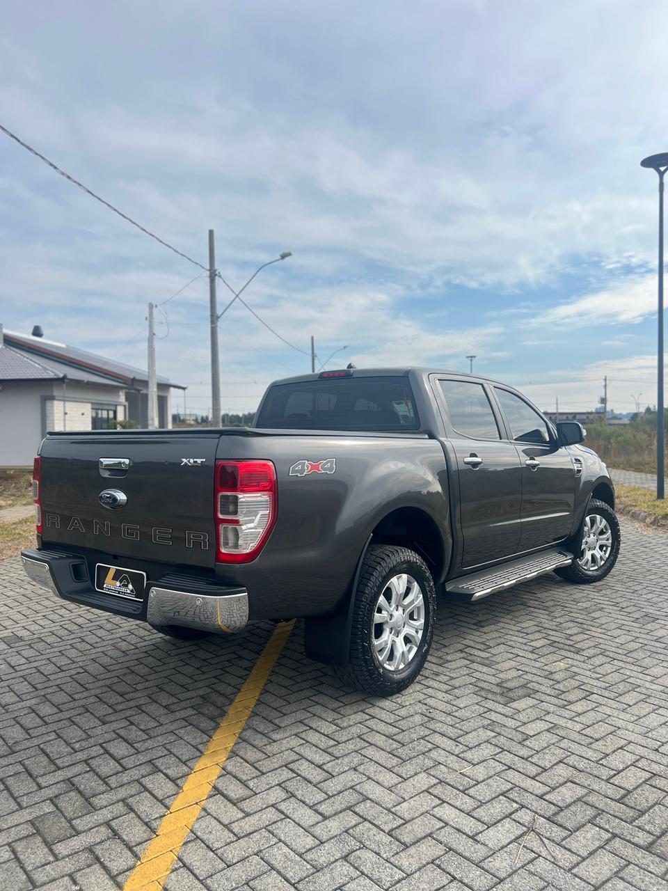 Ford Ranger foto 3