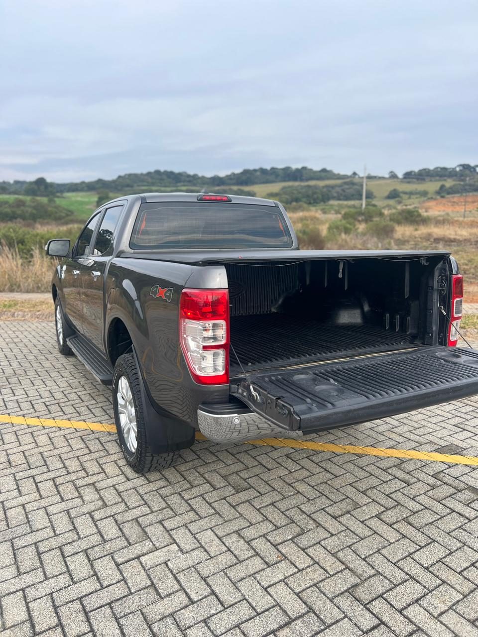 Ford Ranger foto 5