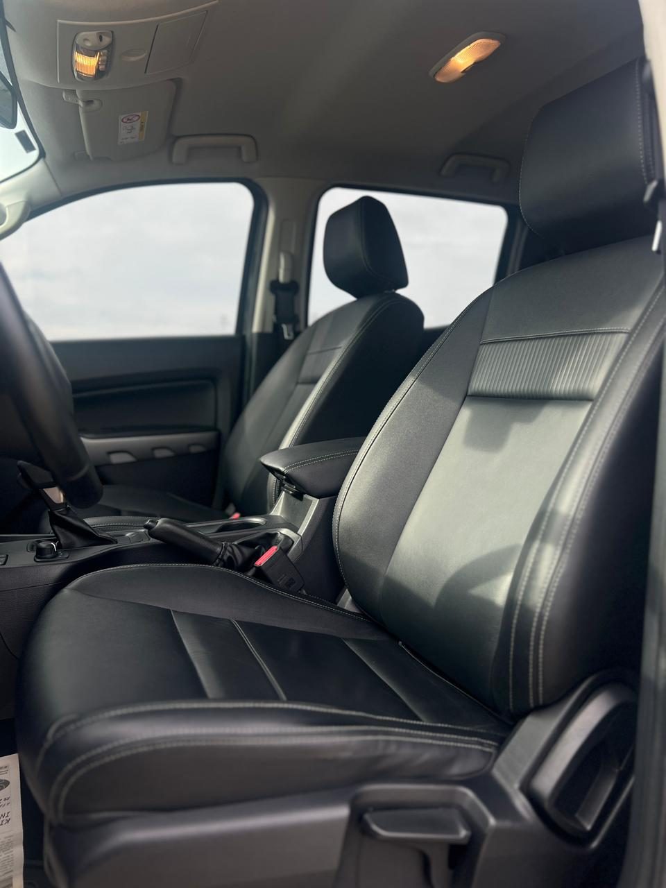 Ford Ranger foto 8