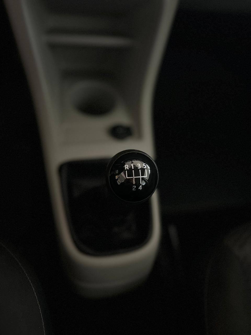Volkswagen UP! foto 9