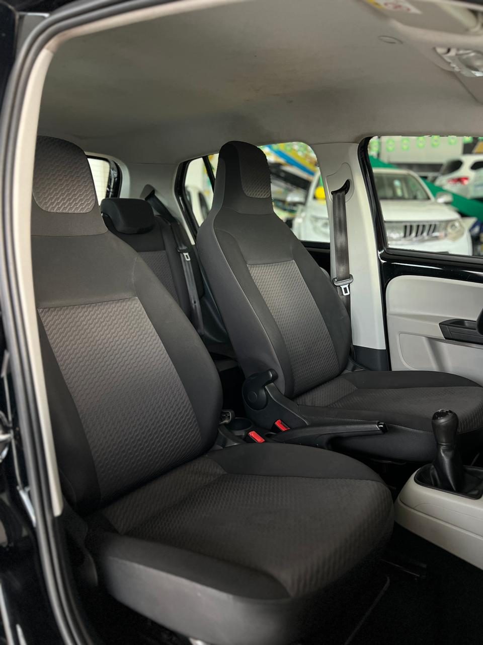 Volkswagen UP! foto 10