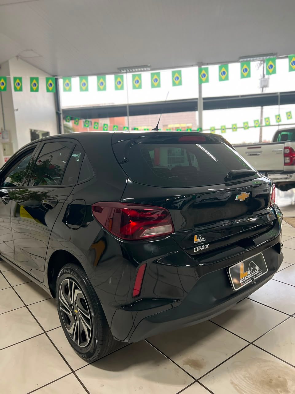 Chevrolet Onix foto 4