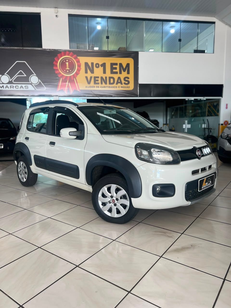 Fiat Uno foto 1