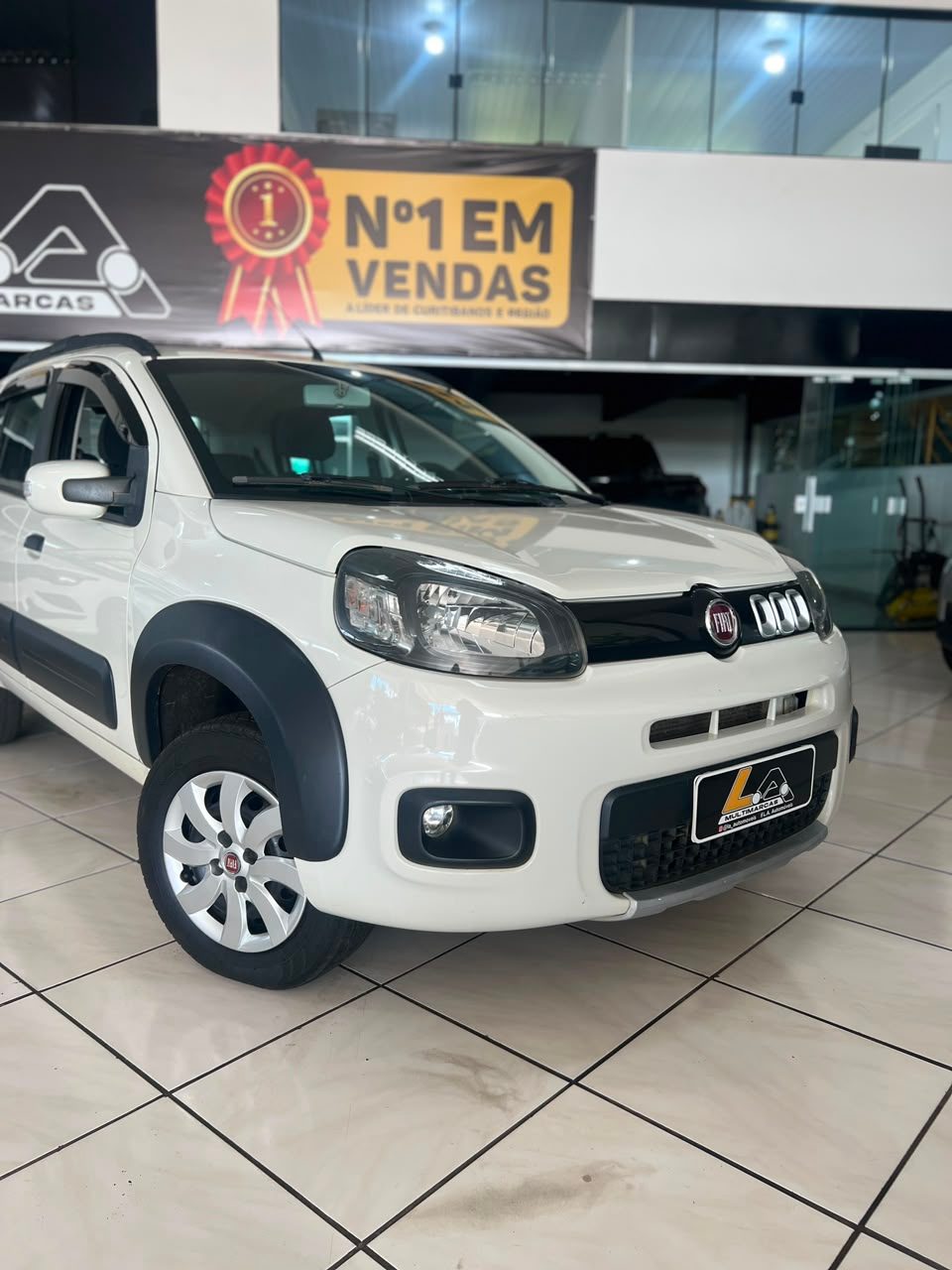 Fiat Uno foto 2