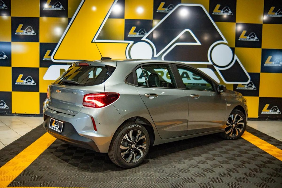 CHEVROLET  Onix foto 5