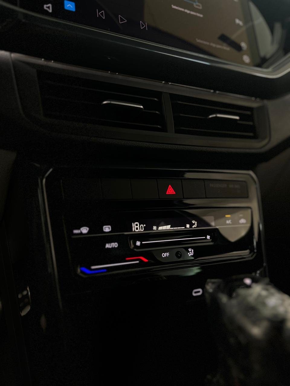 Volkswagen T-Cross foto 9
