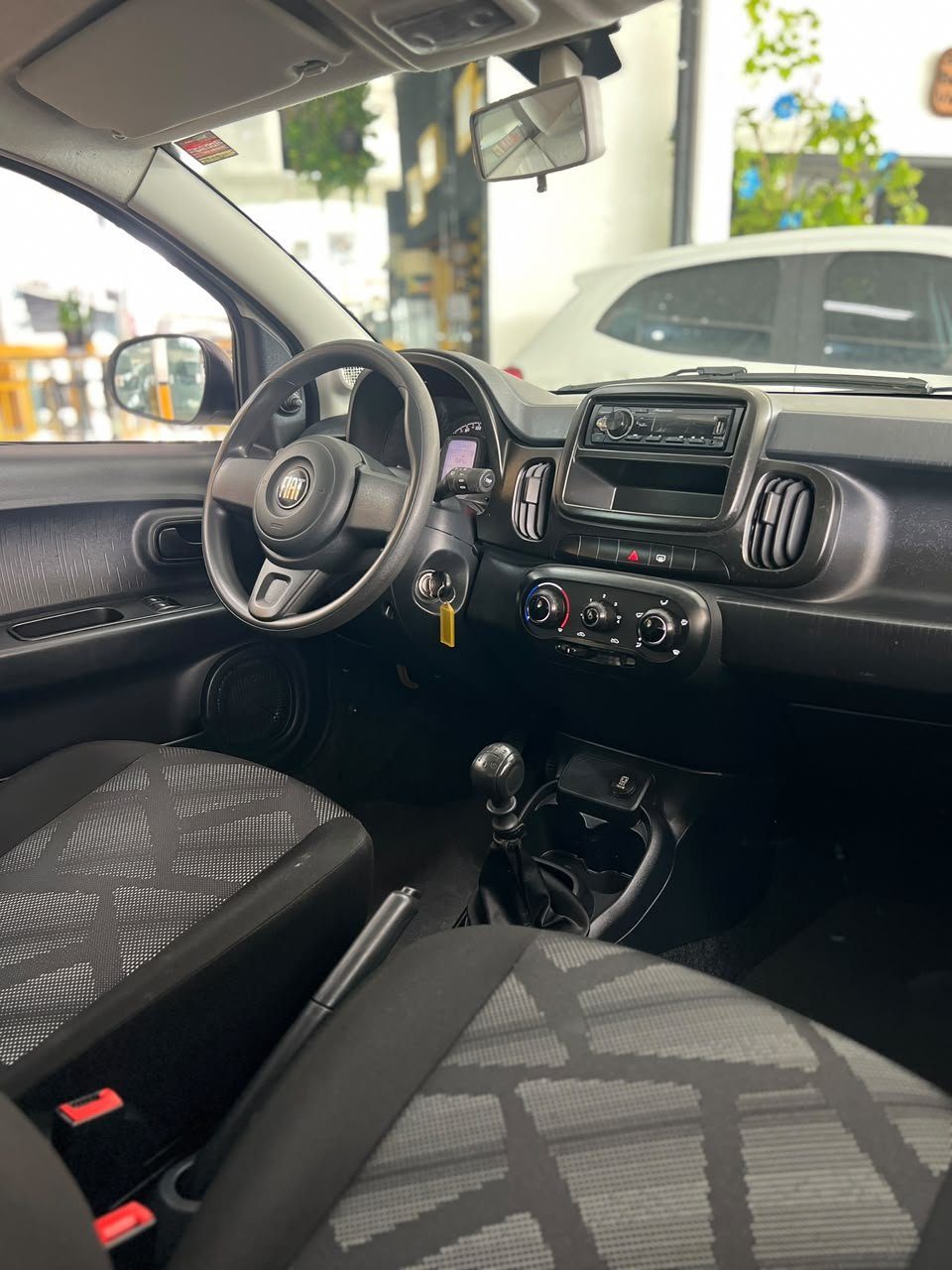 Fiat Mobi foto 6
