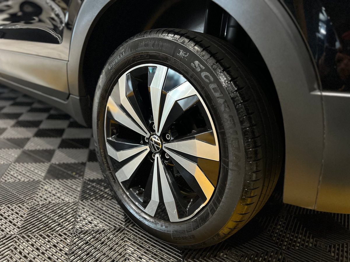 Volkswagen T-Cross foto 9