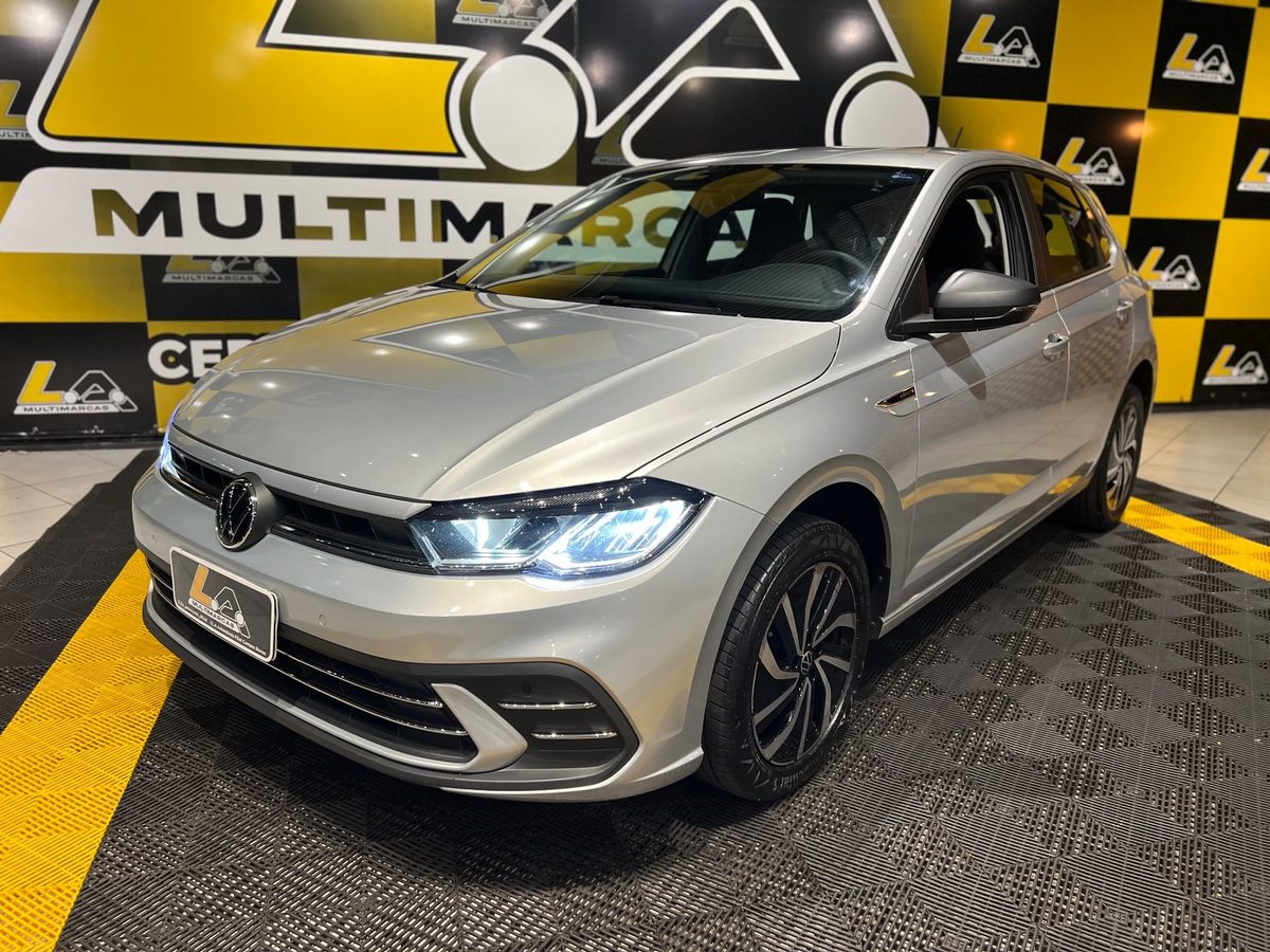 Volkswagen Polo TSI 200 foto 1