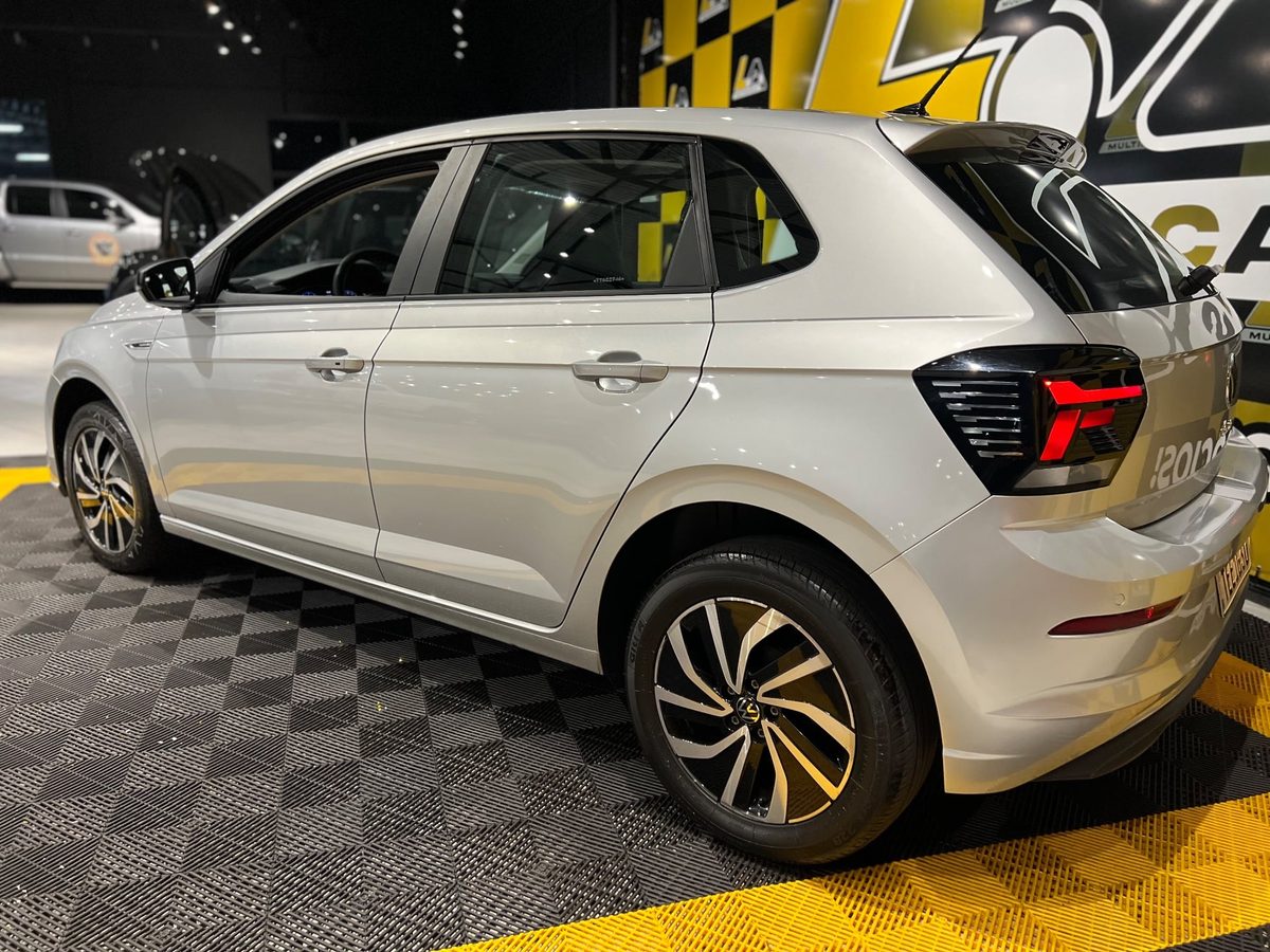 Volkswagen Polo TSI 200 foto 6