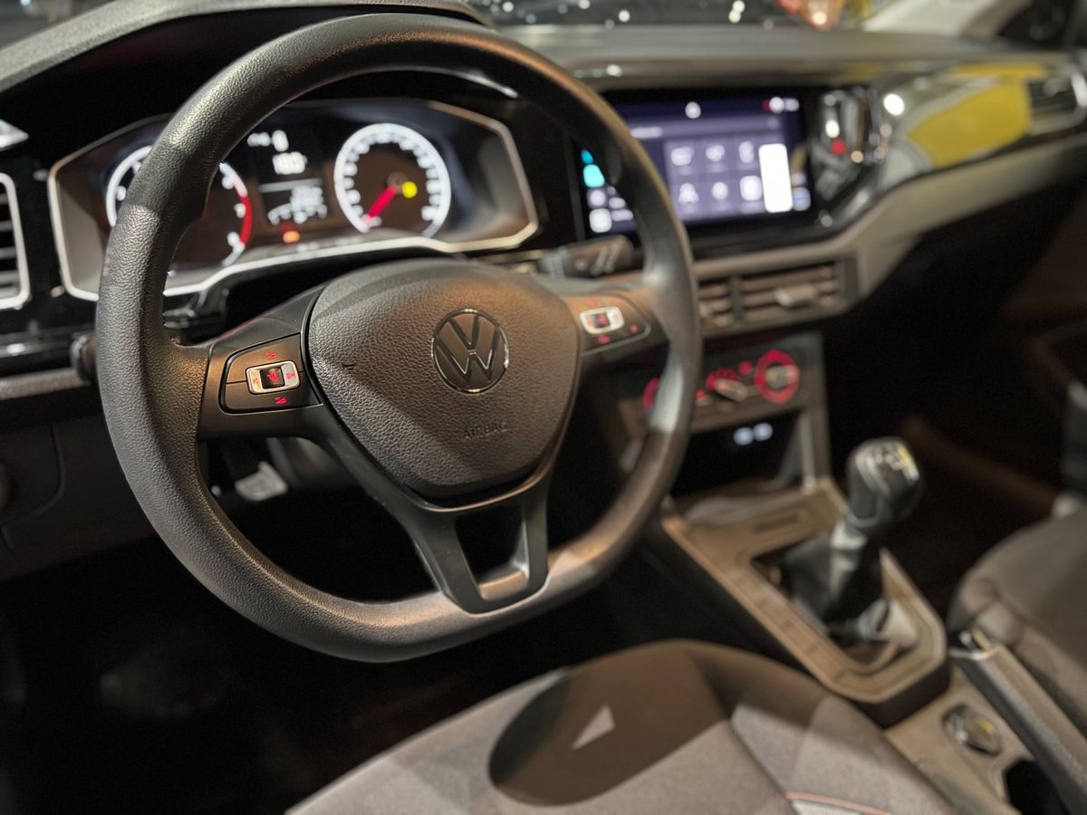 Volkswagen Polo foto 9